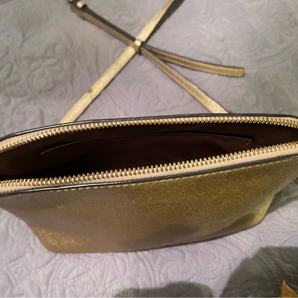 Sold - Picture 4 of 4